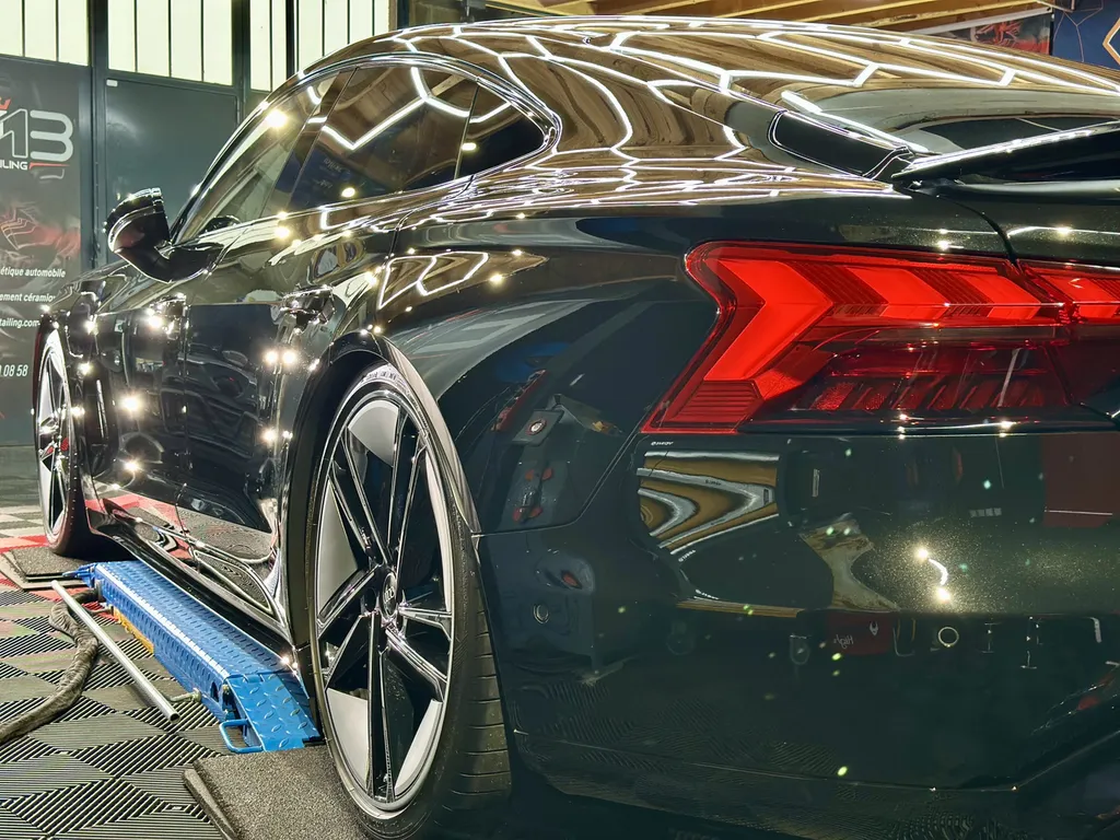 Detailing Lyon spécialiste du traitement céramique et de la protection carrosserie Audi e-tron GT