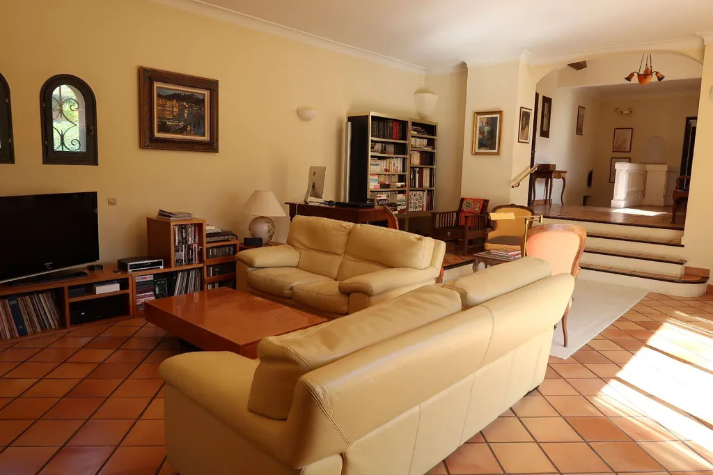 Villa avec garage à vendre à Cassis