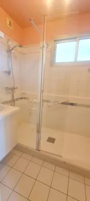 cherche appartement à acheter pas cher proche de Bordeaux dans un secteur calme avec parking et terrasse