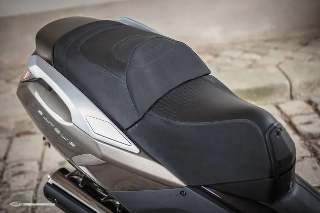 Scooter neuf Peugeot satelis II 125 la seyne sur mer var