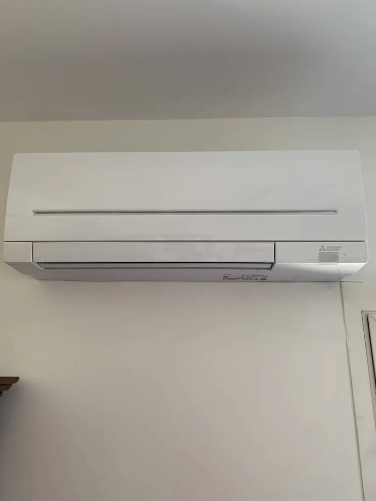 Mural MSZ-HR25VF installé par PROXICLIM à Aix-en-Provence