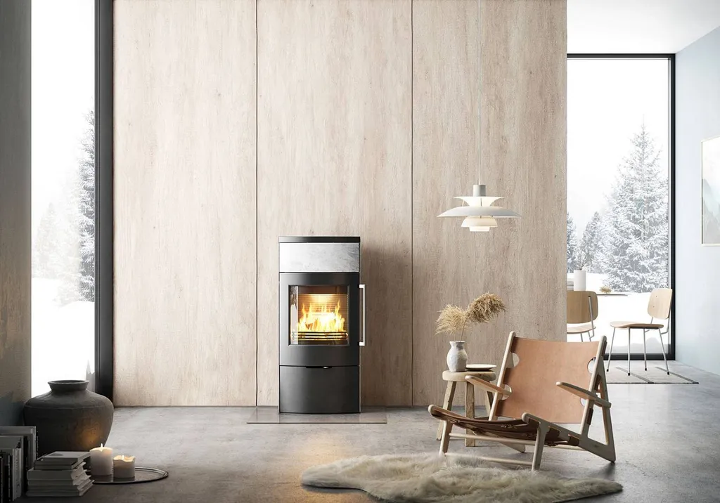 Revendeur spécialisé dans un show room de poêle à bois Termatech TT80 en pierre ollaire prés de Bordeaux