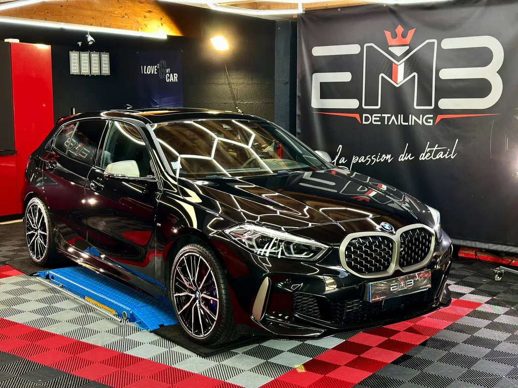 centre de DETAILING traitement céramique contre les micros rayures BMW 135 vaugneray 