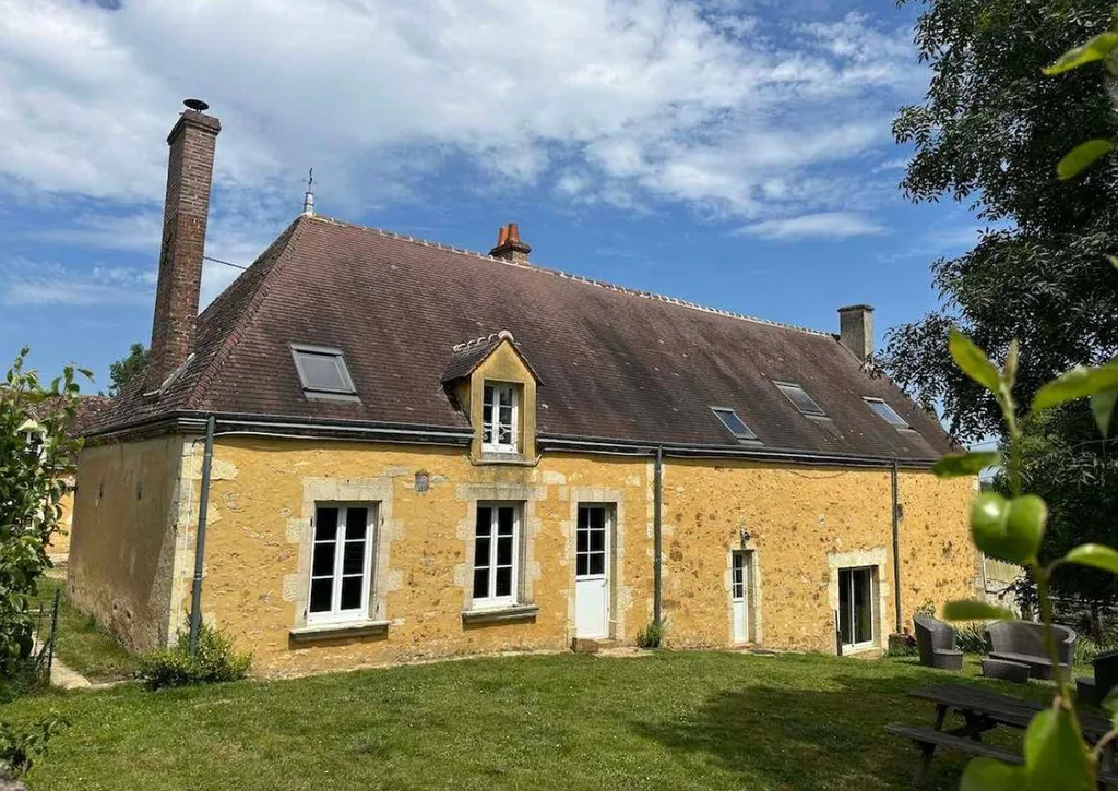 Région ALENCON (ORNE) : Propriété Equestre sur 10HA