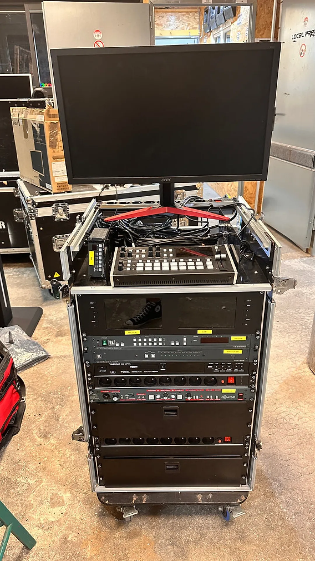 RACK REGIE VIDEO NUMERIQUE PRO 1