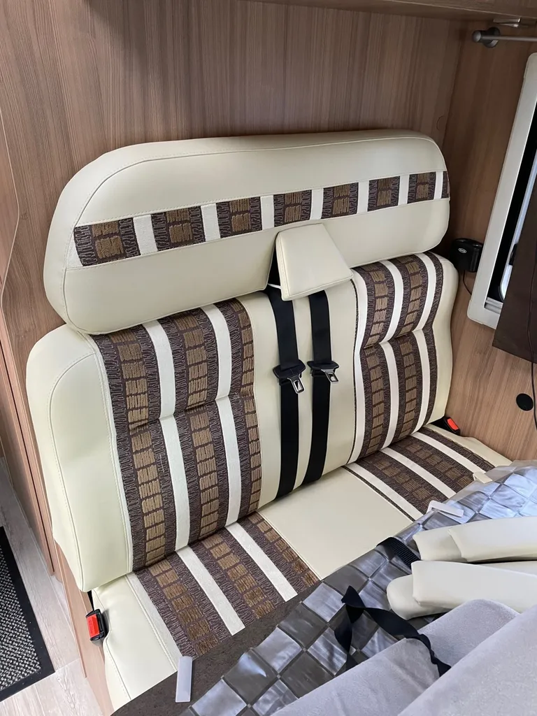 Rénover sièges de camping car à bordeaux 