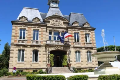Mairie  Le Vesinet 78110 Mairie du Vésinet  