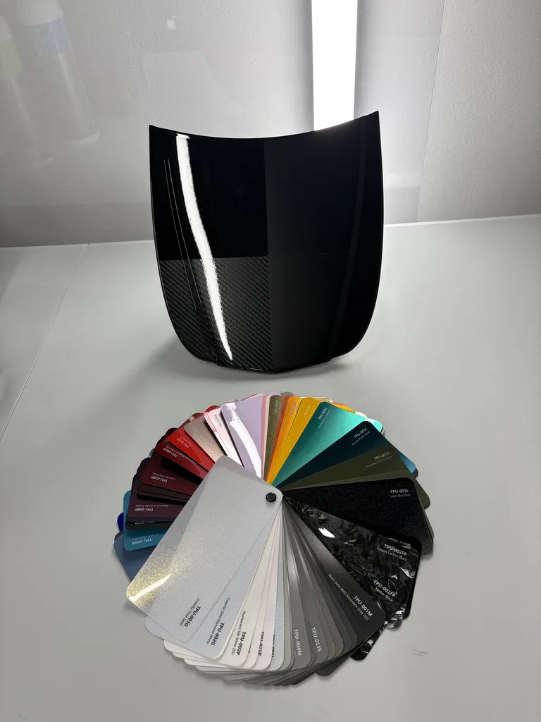 Nuancier film ppf transparent, mat, satiné, couleur, imitation carbone. Personnalisable à l'infini 
