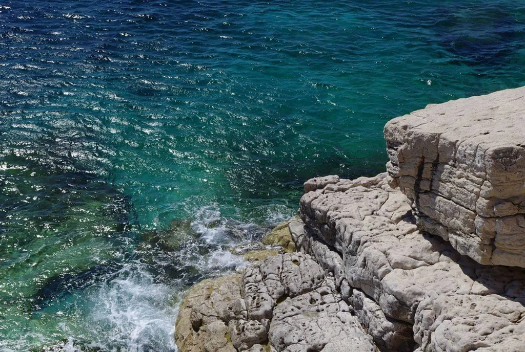 Bateaux à moteur rigide en vente dans le Var