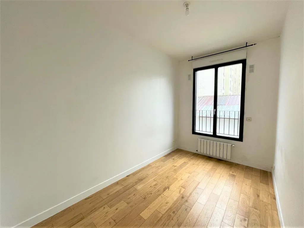 A vendre 3 pièces rue Lambrechts à Courbevoie 92400