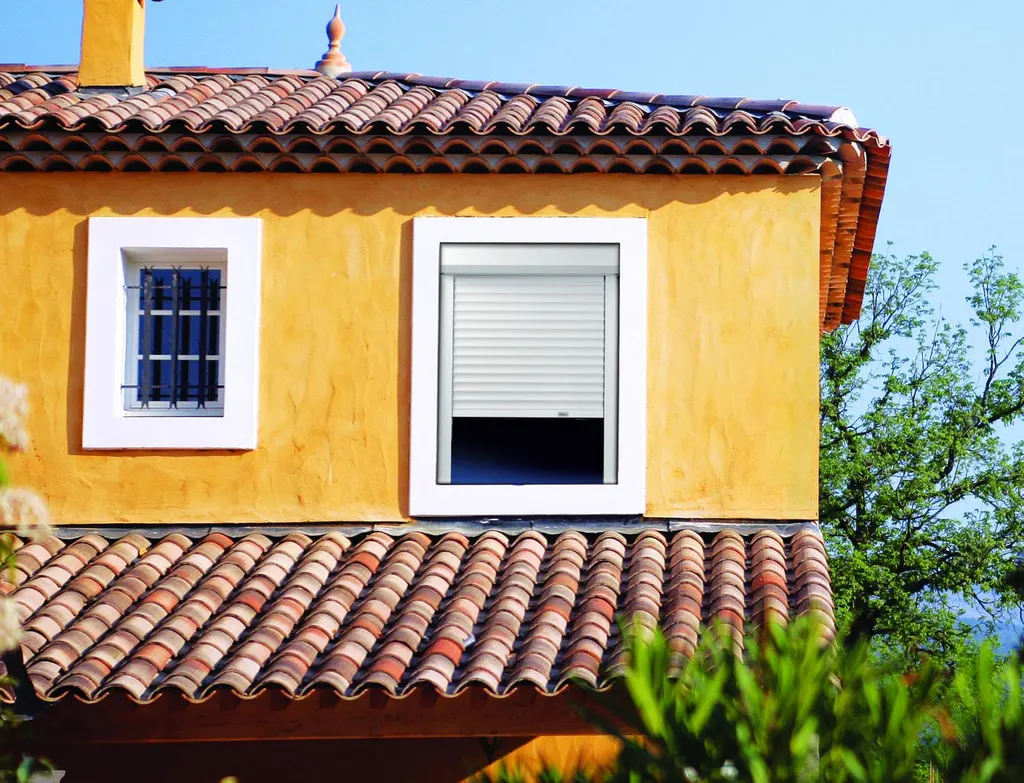 Installation de volet roulant de sécurité à Lyon et sa région