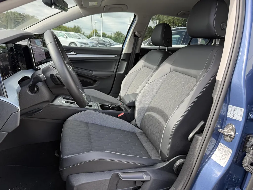 Volkswagen Golf 8 d’occasion à Rouen : berline diesel boîte automatique garantie chez Caudebec Automobiles La Frénaye