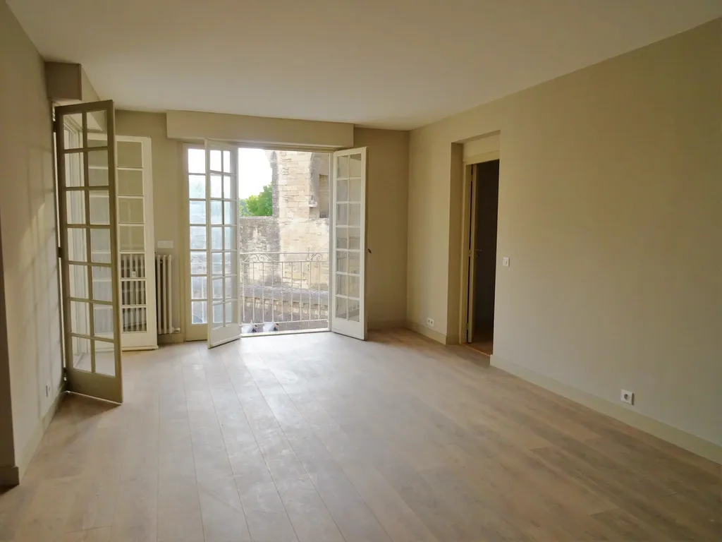 Avignon Intra Muros, appartement de standing   