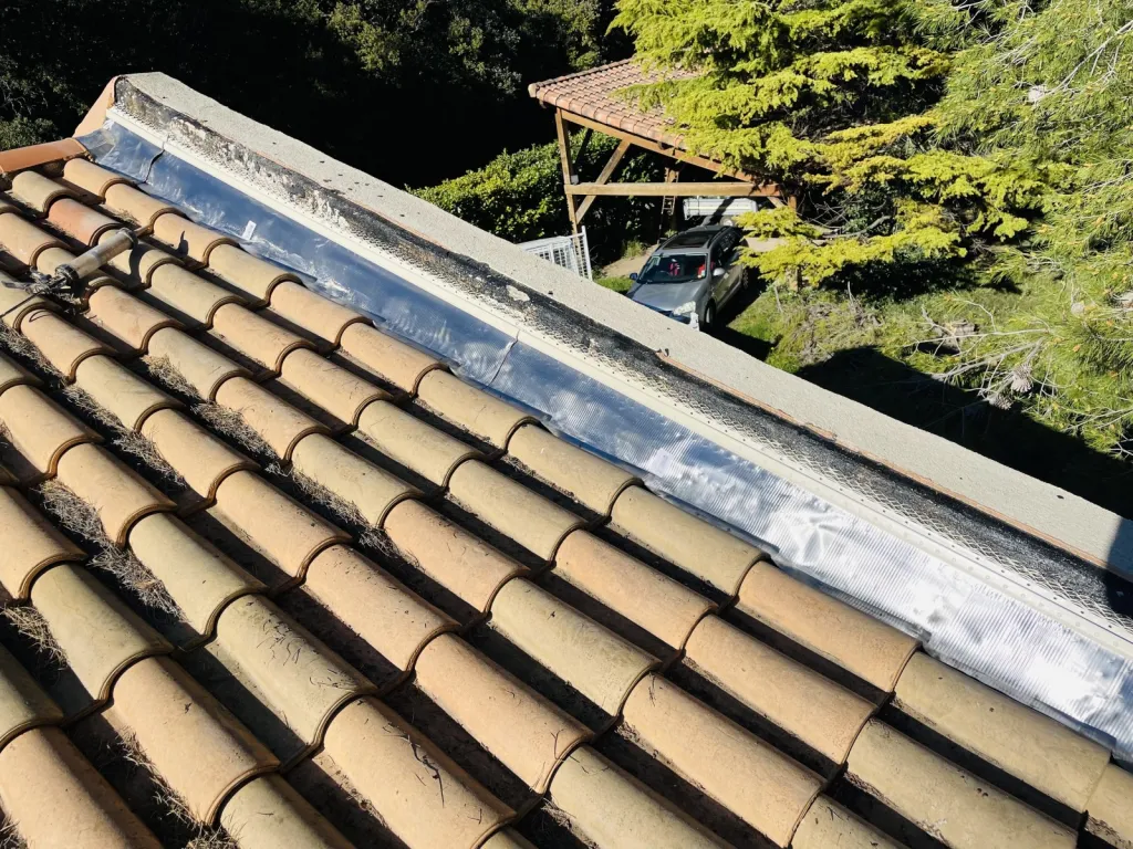 Intervention de rénovation de toiture sur Mimet près d’Aix en Provence 