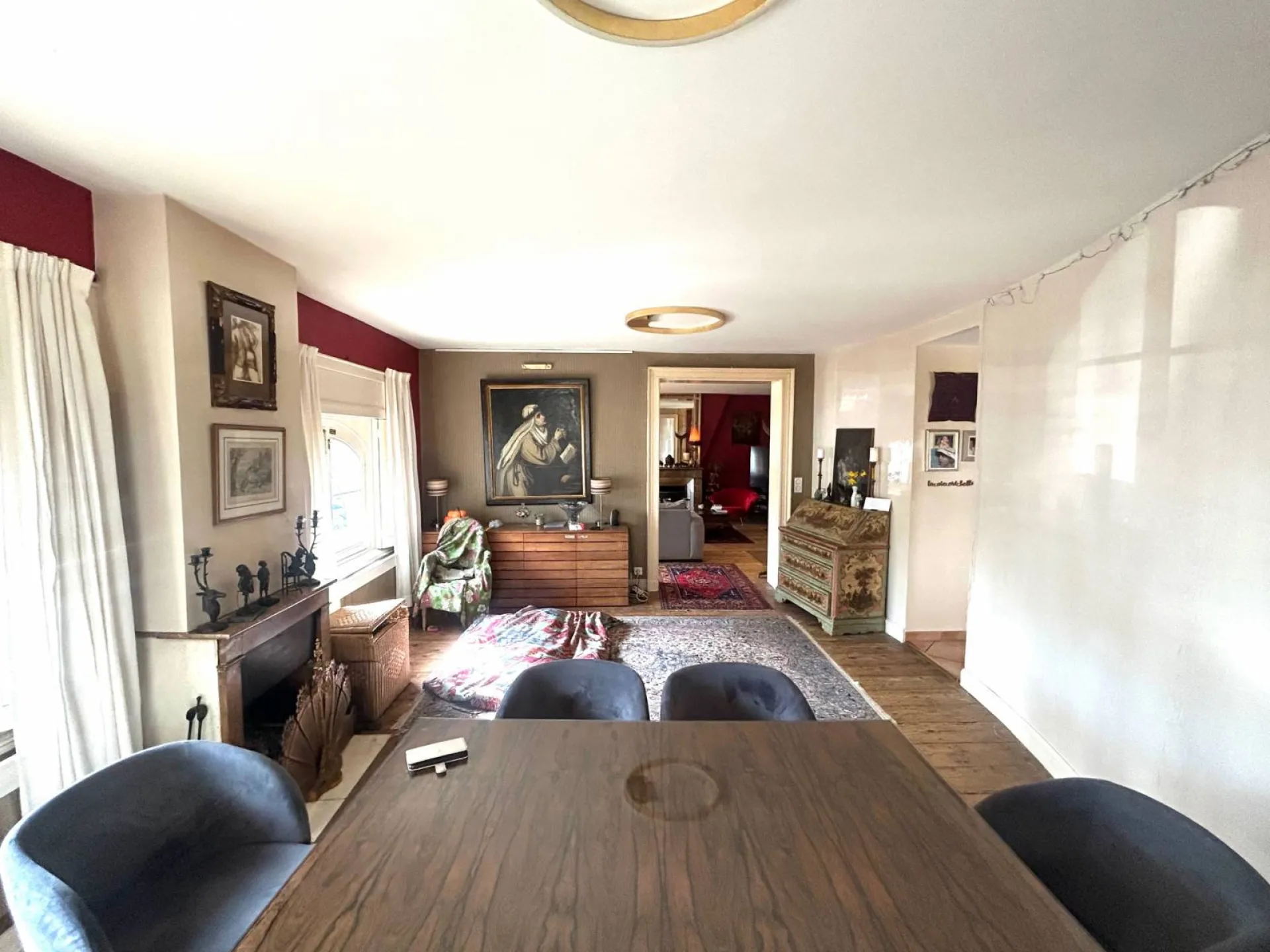 Bel appartement avec garage dans immeuble pierre Bordeaux Quinconces 