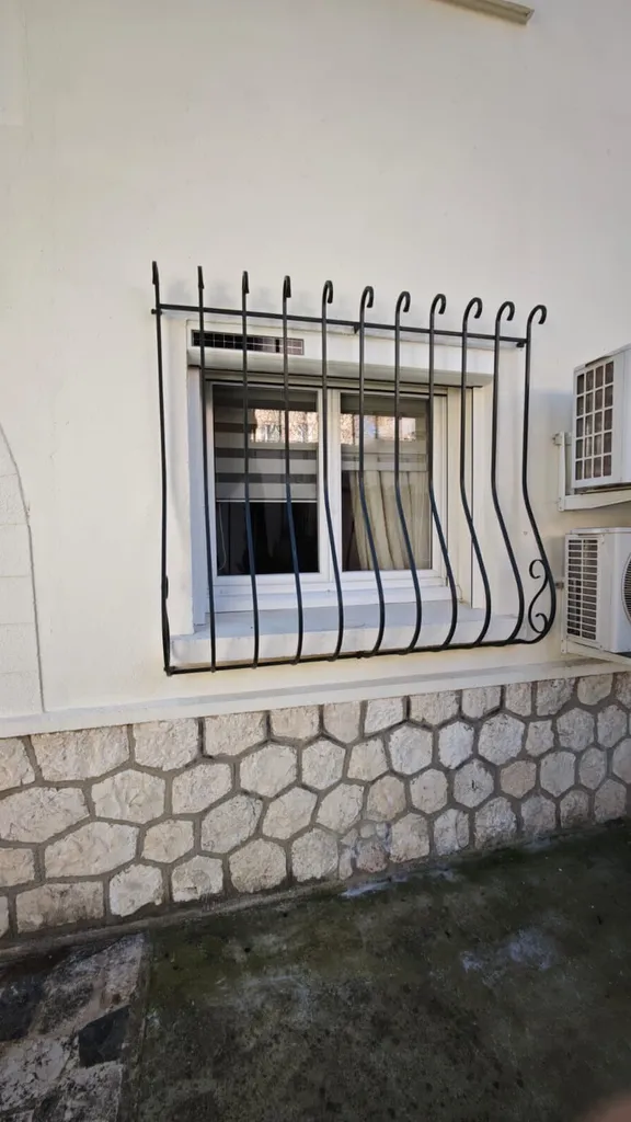 Mise en place de volets roulants bubendorff modèle ID4 sur Martigues