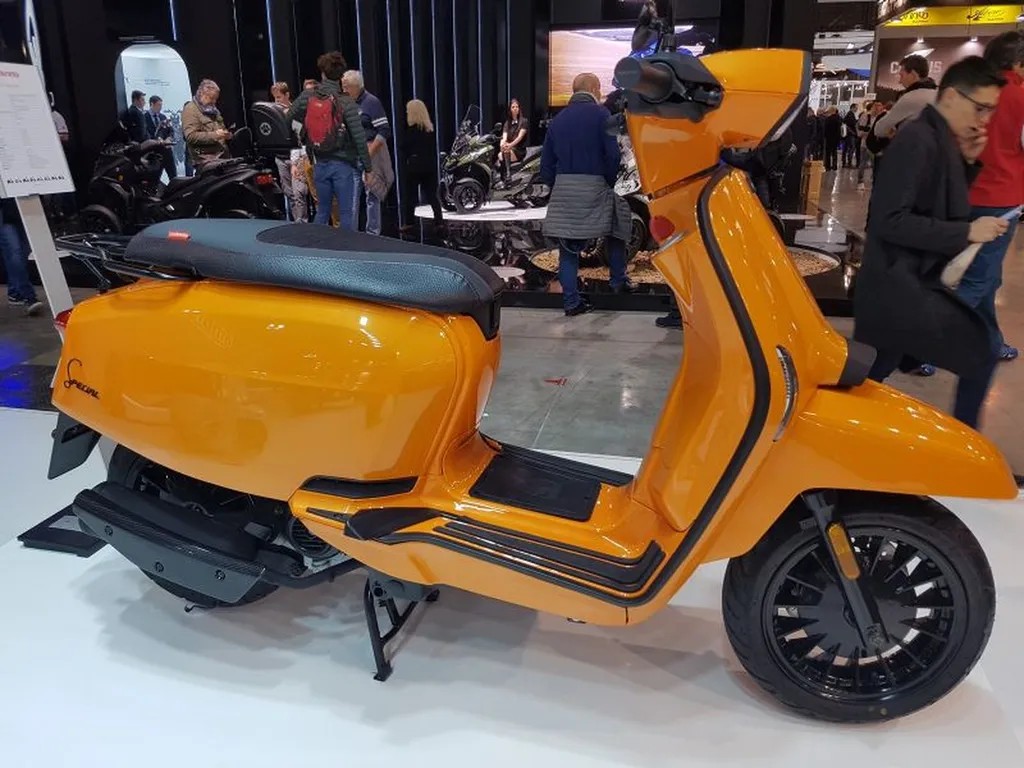 LAMBRETTA V SPECIAL