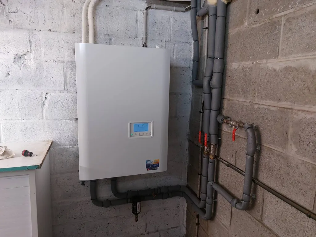 Une Pompe à Chaleur simple d’utilisation et économique pour des retraités à Derchigny