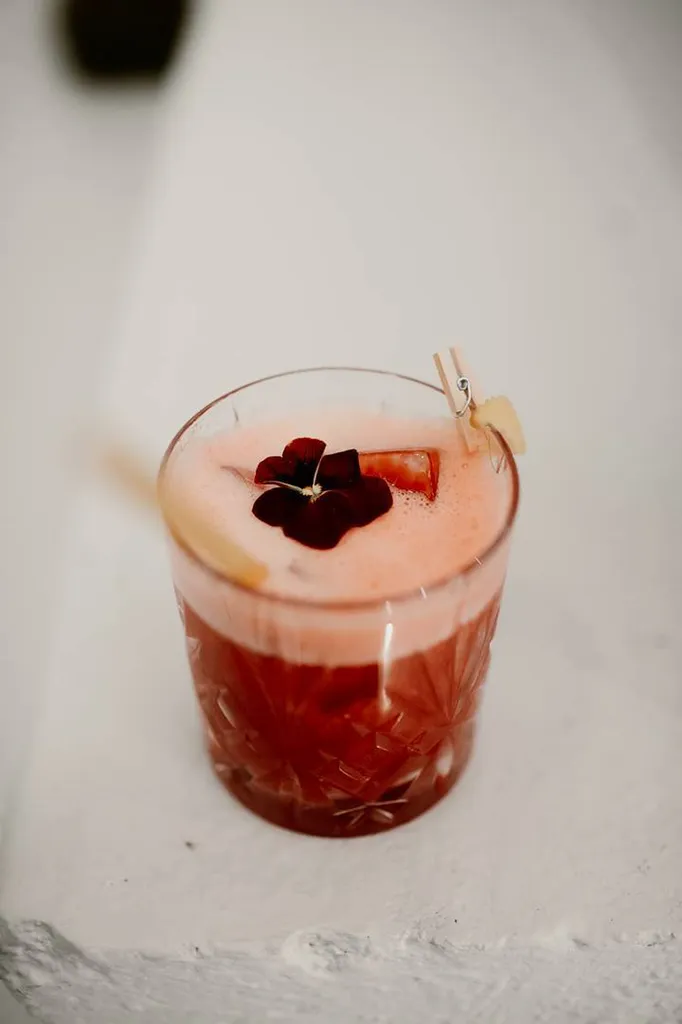 Bar à cocktails et animations à Annecy pour vin d’honneur de mariage
