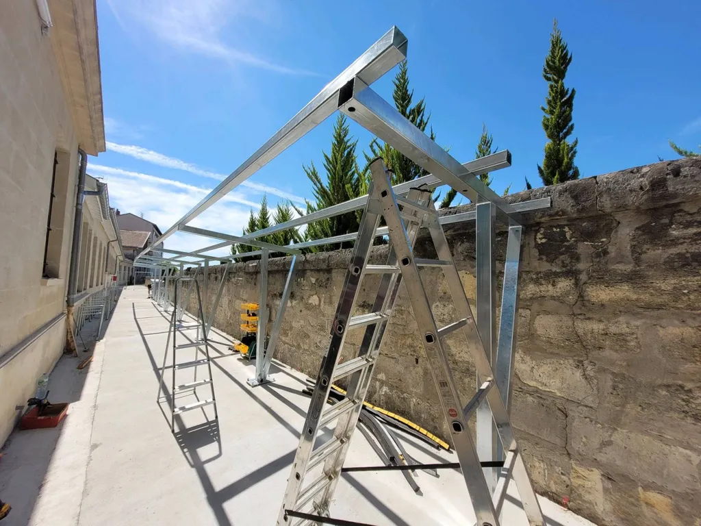 Montage de la structure mécano soudée sur Bordeaux