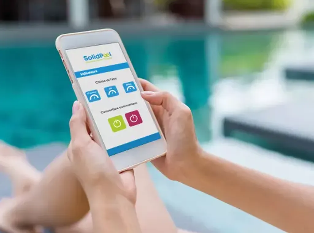 Accessoires et matériel piscine pour sécuriser, chauffer, couvrir et faciliter l’entretien du bassin