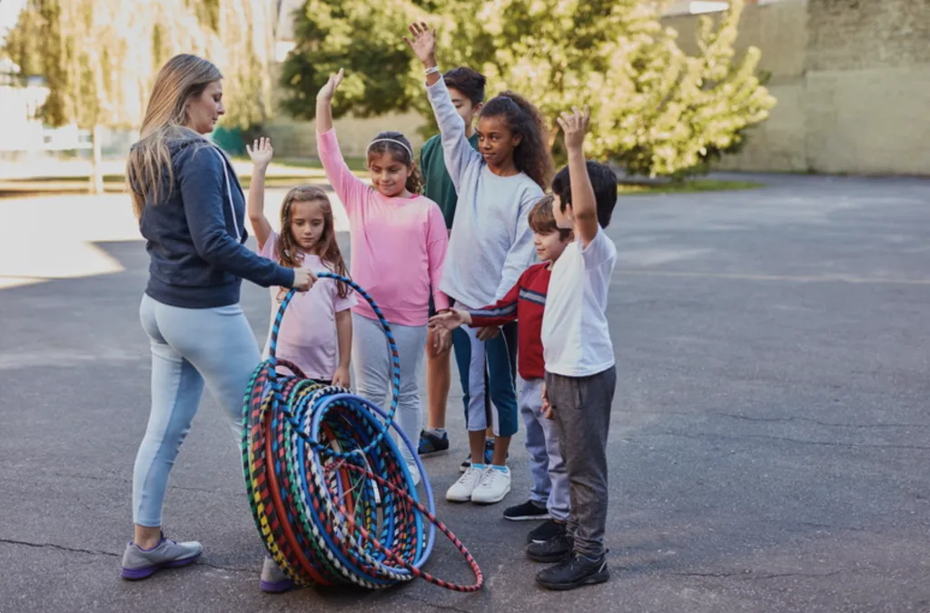 Les animateurs associatifs affrontent des risques psychosociaux croissants que le secteur peine encore à reconnaître pleinement et à traiter sérieusement