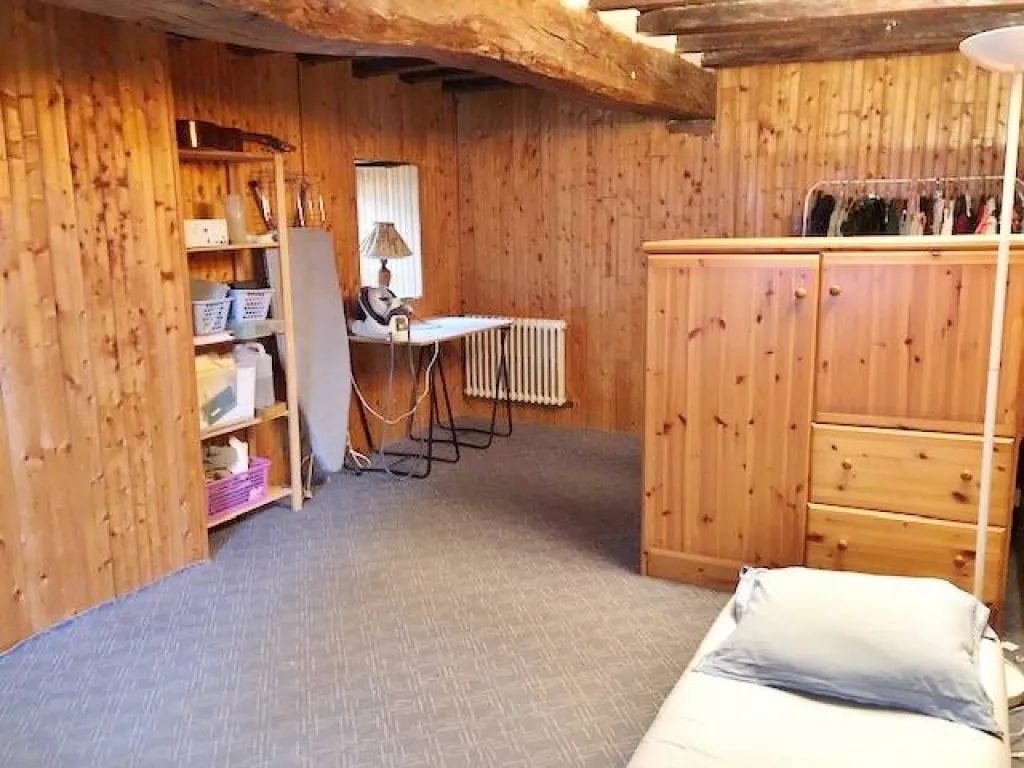 Cherche à acheter maisons ancienne avec 2 chambres à étage proche Martot 27340