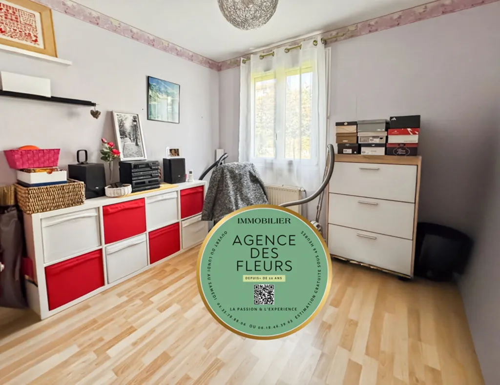 A saisir pavillon plain pied surélevé de 82 m² édifiée sur un terrain de 572 m² sur la commune de ELBEUF