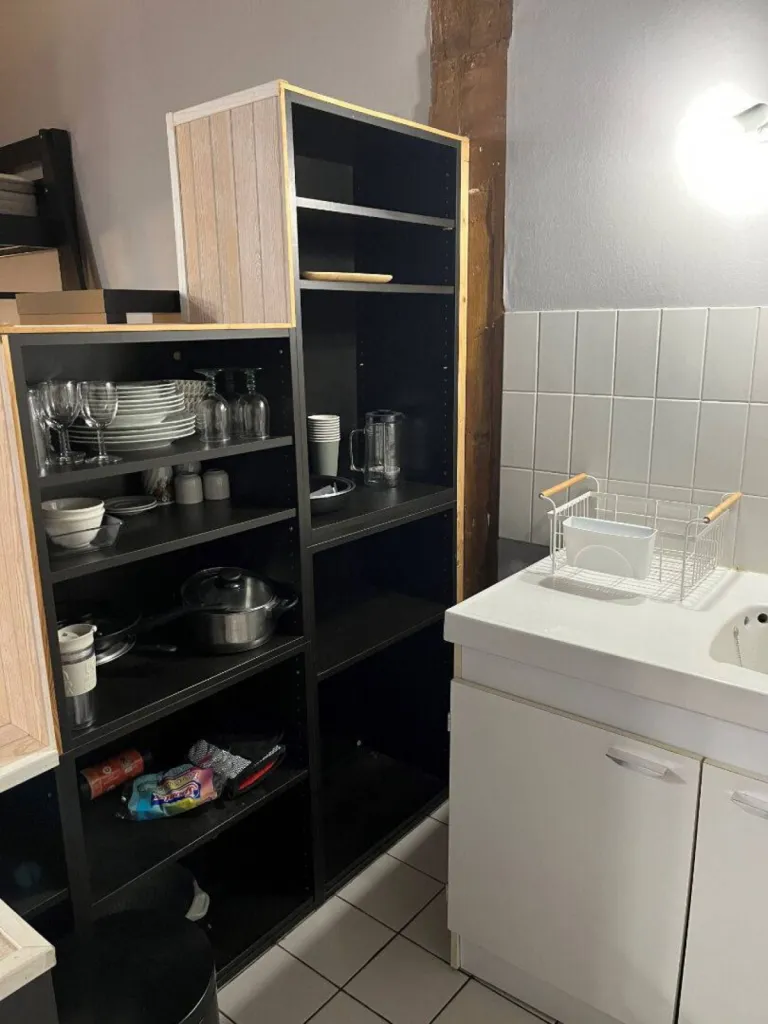 Très beau studio meublé