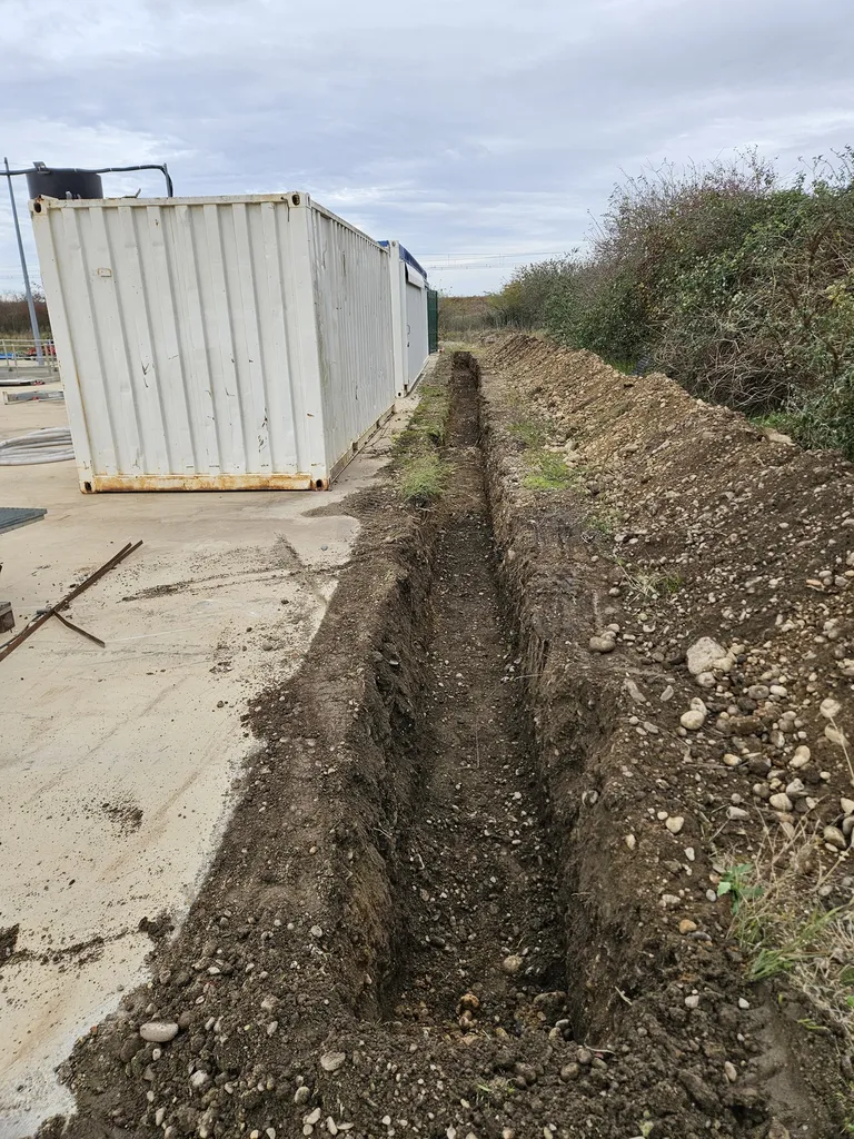 Devis pour chantier de terrassement et VRD à Saint-Pierre-de-Chandieu (Rhône) : Création de tranchées, pose de réseaux Plymouth et installation de regard