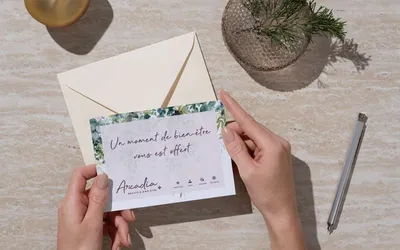Carte cadeau institut pour offrir un moment de bien-être avec massage soin visage ou spa grâce à un achat simple et un envoi rapide à Pessac
