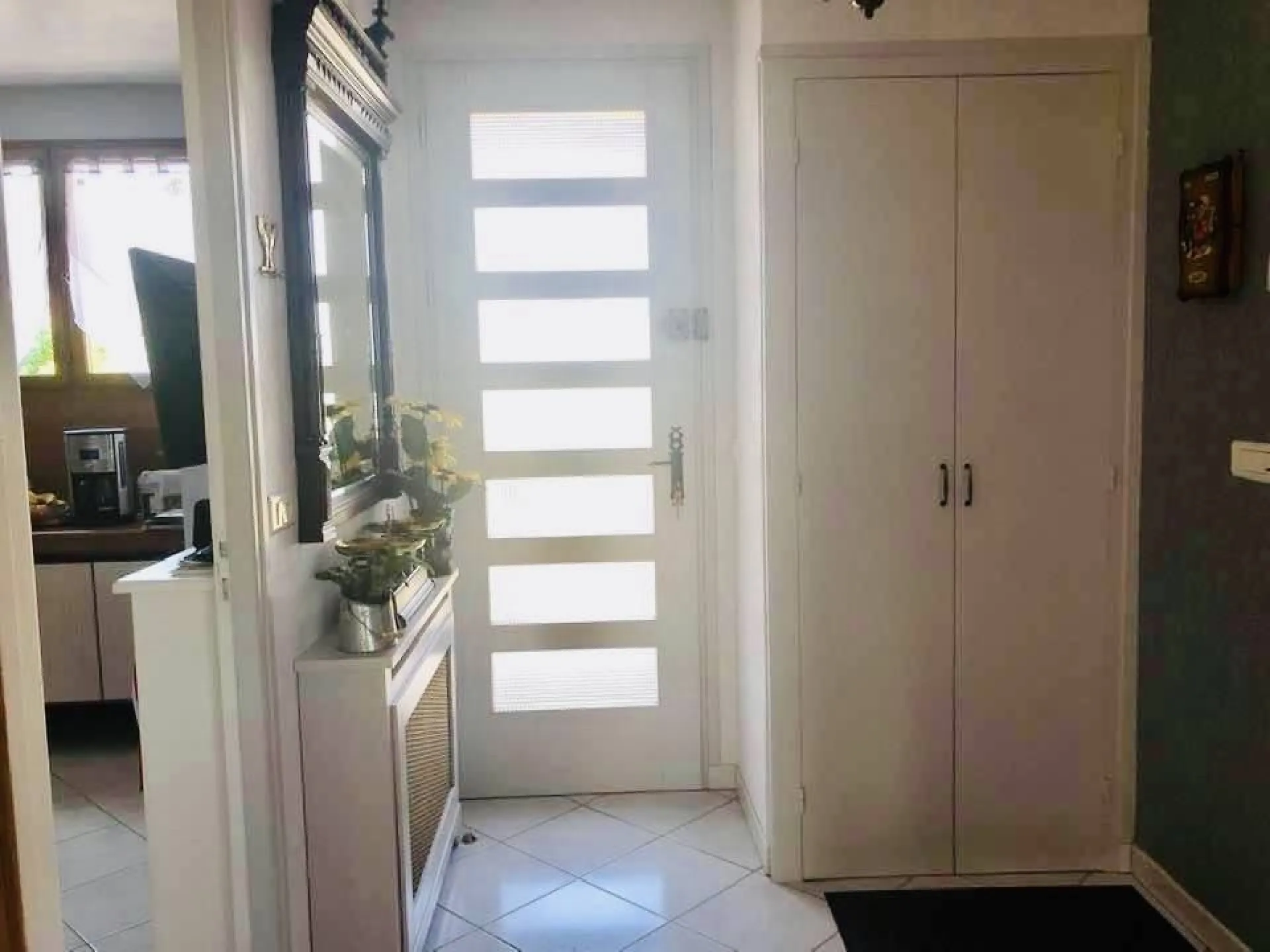 A acheter, SUPERBE plain-pied de 110m² avec sous sol sur un terrain de 600m² sur la commune de Caudebec les elbeuf 76320