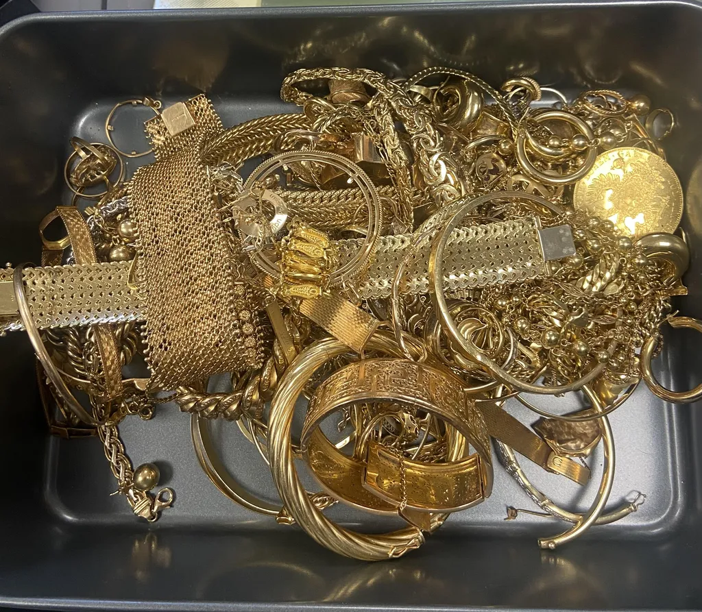 Rachat de bijoux en état ou cassés