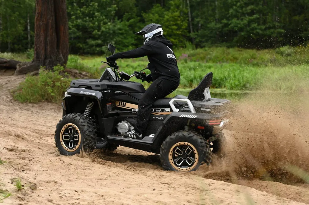 QUAD NEUF BENDA REDSTONE 550 EDITION PREMIUM – CHASSIS LONG A SANARY SUR MER