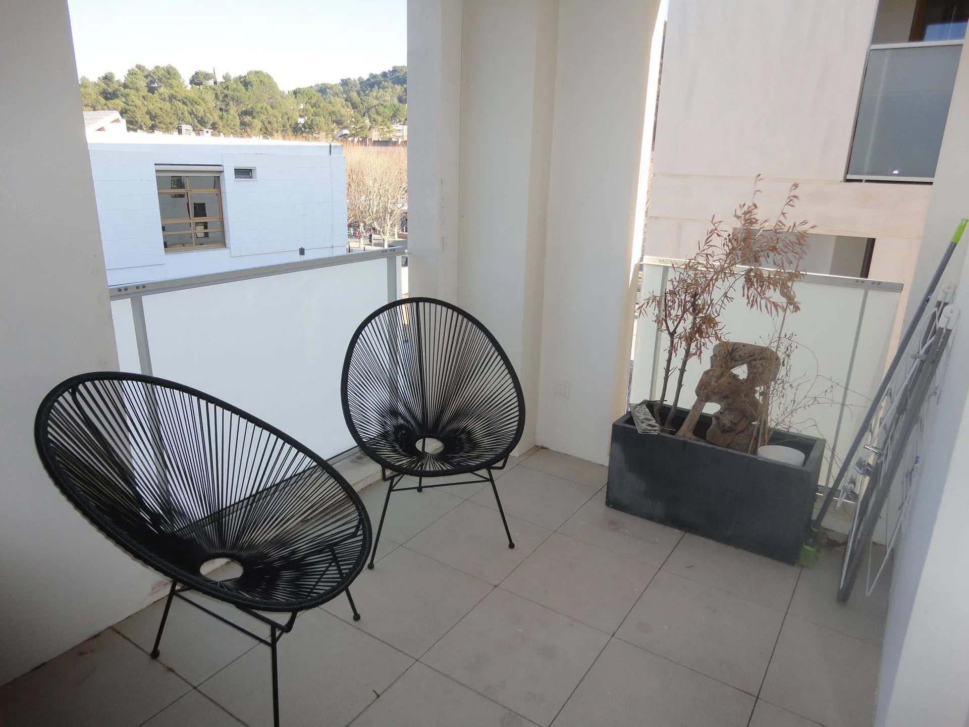 A vendre appartement carnoux dernier étage