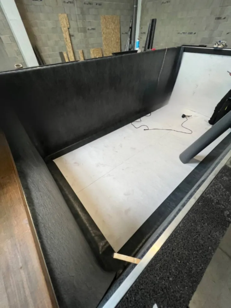 Piscine conteneur CLK 