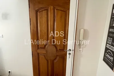 Installer une porte blindée certifiée et sécurisée pour renforcer la protection de votre habitation à Salon-de-Provence et ses environs