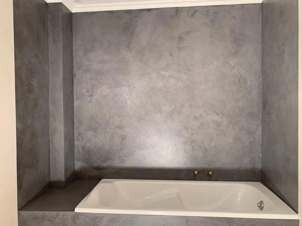 BAIGNOIRE EN BETON CIRE TERRE DU MONDE