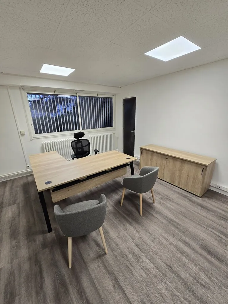 bureau avec retour caisson mobile armoire et chauffeuse 