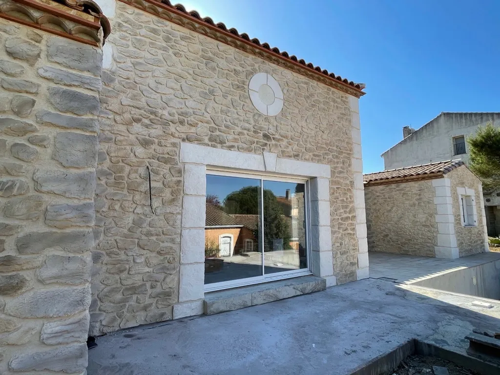Finition Pierre taillée à Portel des Corbières dans l’Aude.