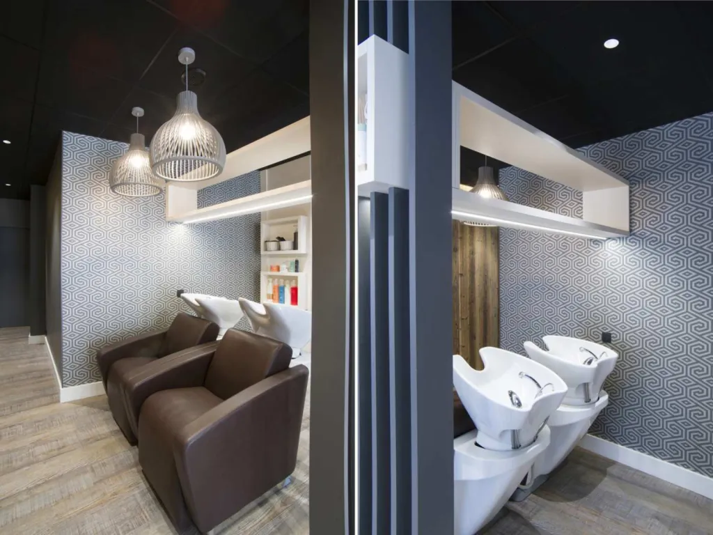 Barron Agencement salon de coiffure dans les Monts du Lyonnais bacs à shampoings