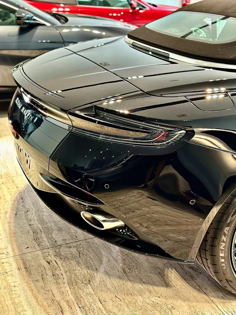 Centre de protection automobile centre de DETAILING protection céramique film de protection PPF Aston Martin LYon DB11 Volante