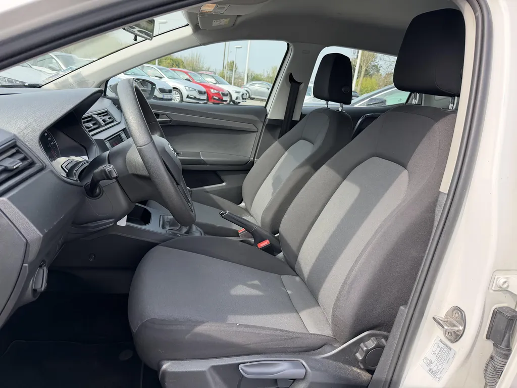 Achat voiture d'occasion Seat Ibiza Diesel à proximité du Havre : profitez d'une citadine fiable chez Caudebec Automobiles