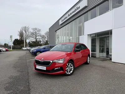 Achat Skoda Scala occasion automatique à prix bas proche du Havre : berline essence Crit'Air 1 garantie 6 mois
