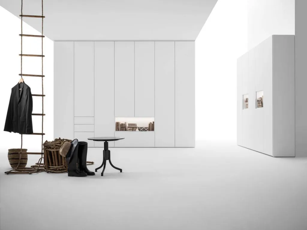 Vente et pose d'un dressing italien sur mesure haut de gamme à Sanary sur Mer dans le Var