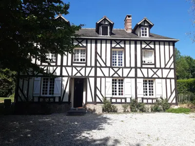 PROPRIETE NORMANDE, région LISIEUX, 14
