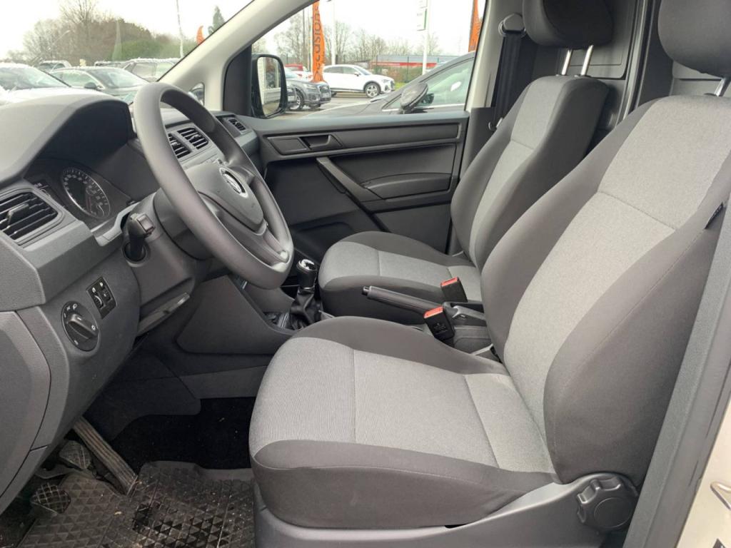 Volkswagen Caddy Maxi d'occasion diesel boite manuelle proche du Havre