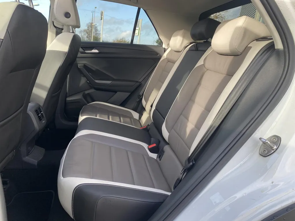 Volkswagen T-Roc 1.6 TDI 115 Carat Exclusive d’occasion proche Lillebonne – SUV fiable et équipé