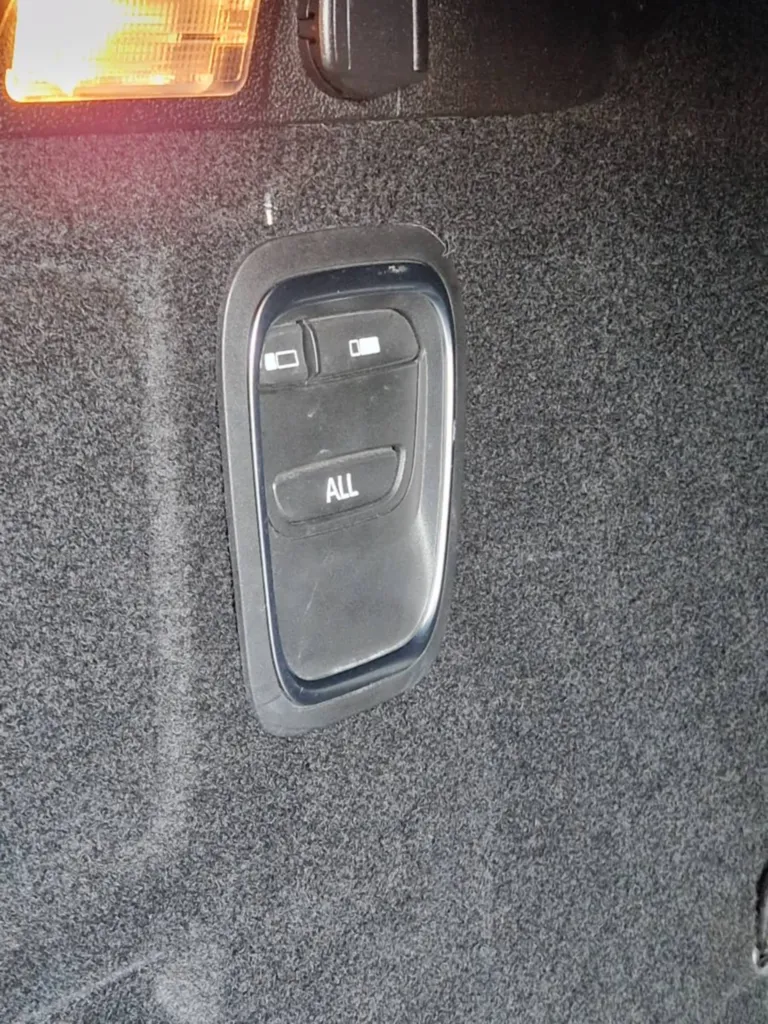 RENAULT SCENIC IV INTENS 1.3 TCE 160 CV A PLAISANCE DU TOUCH PRES DE TOULOUSE