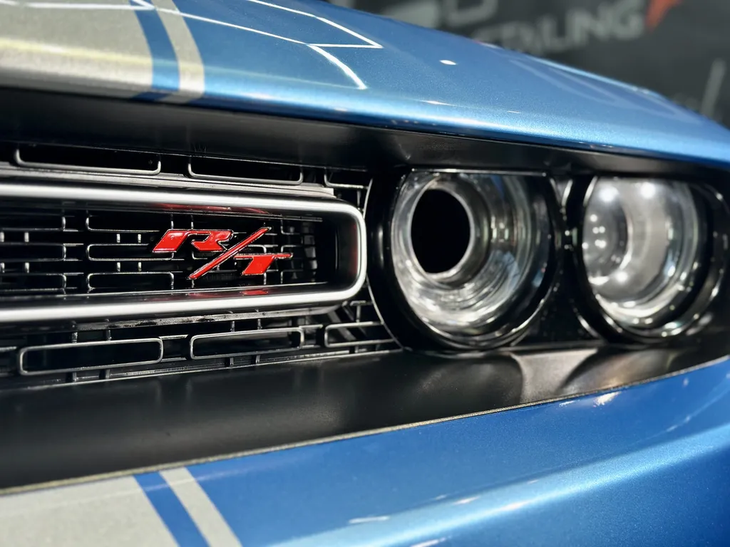 Traitement céramique , detailing Dodge Challenger spécialiste sur Vaugneray 